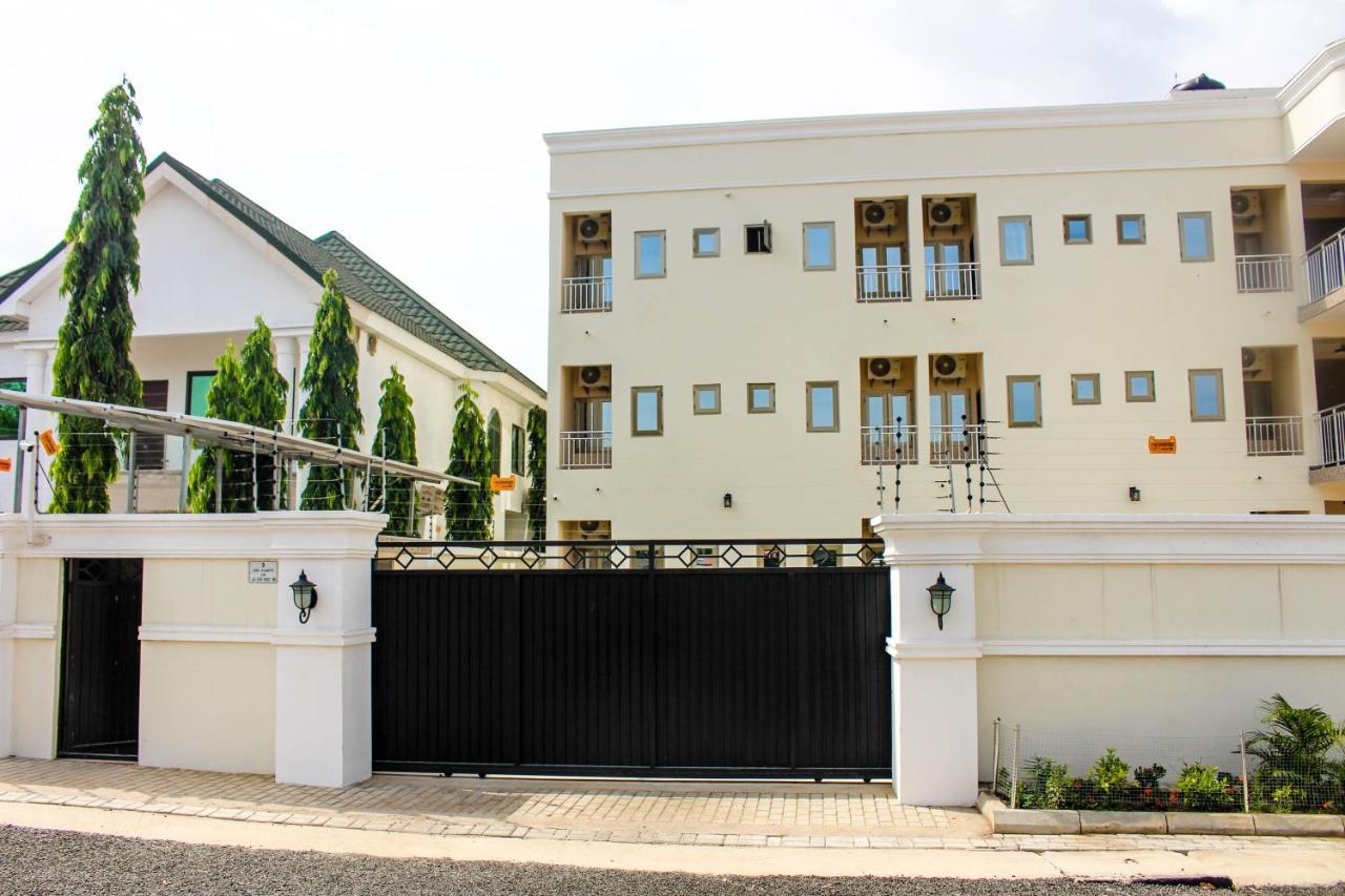 High Level Apartment Haatso Exterior foto